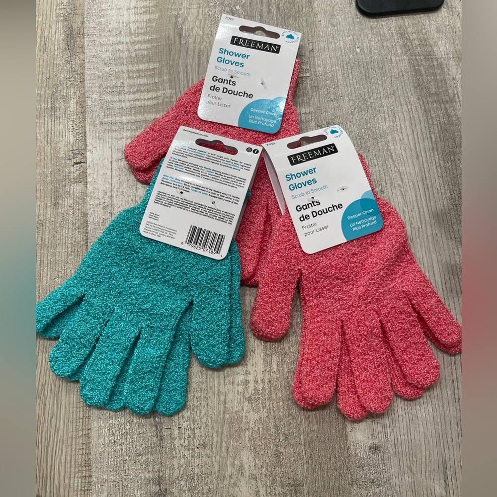 3Pcs. Set shower Gloves Scrub to smooth colors pink & blue